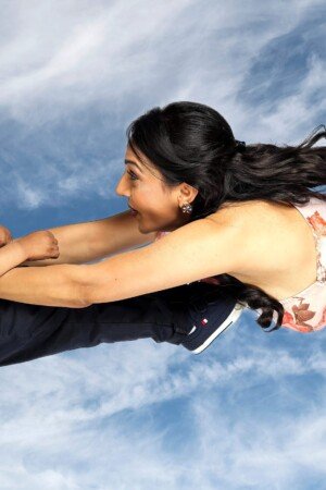 Mother and child flying through the air photoshoot